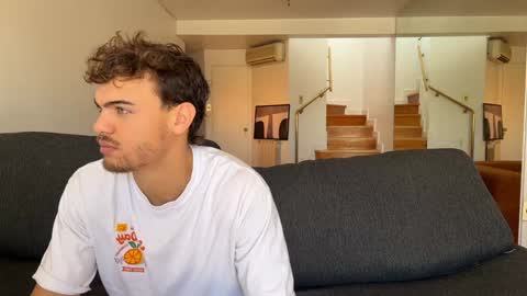 Andrea online show from December 19, 2:46 pm