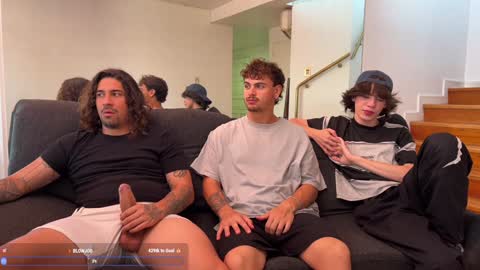 Andrea online show from March 12, 9:54 pm