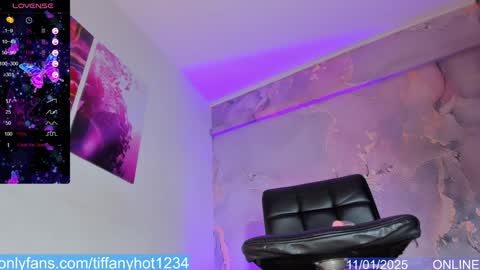 Snapshot of sexwildlatin chatting on January 12, 12:49 am Tifanny Benitez online show from January 12, 12:49 am