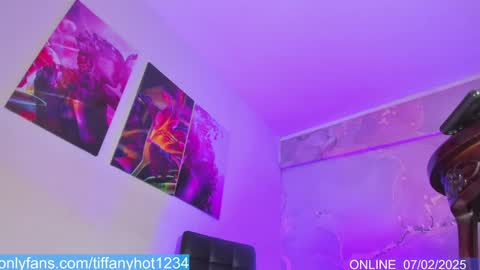 Snapshot of sexwildlatin chatting on February 7, 2:26 pm Tifanny Benitez online show from February 7, 2:26 pm