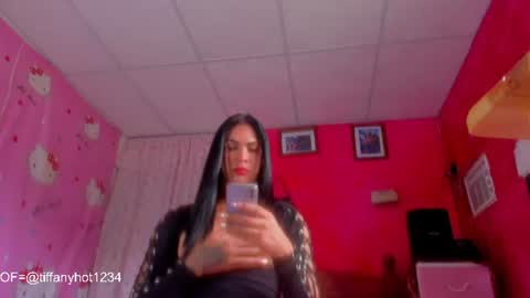 Snapshot of sexwildlatin chatting on July 19, 5:05 pm Tifanny Benitez online show from July 19, 5:05 pm