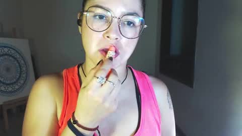 Snapshot of sexwwoman chatting on January 28, 11:28 pm CHIARA online show from January 28, 11:28 pm