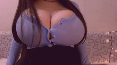 Julia online show from February 13, 5:03 am