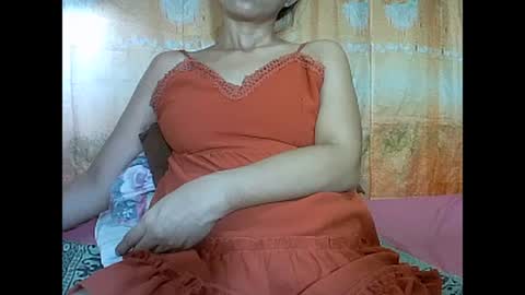 Snapshot of sexxiemegummi chatting on December 23, 6:33 am Megummi or Meg online show from December 23, 6:33 am