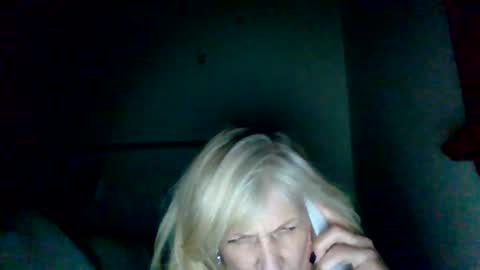 Leeah CloudZzz online show from March 9, 8:51 am