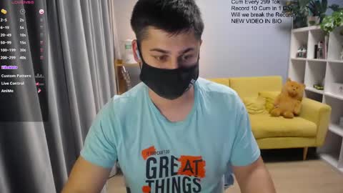 Tommy online show from April 26, 8:28 pm
