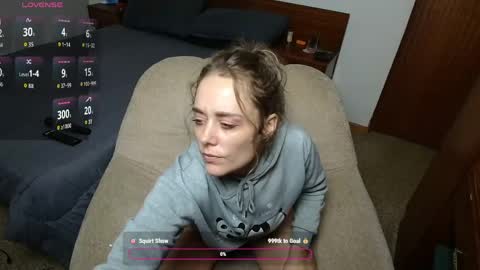 sexxxycrystali online show from May 15, 11:17 am