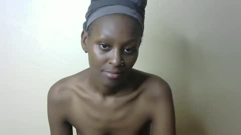 Snapshot of sexxy_bum23 chatting on February 2, 5:32 am sexxy bum online show from February 2, 5:32 am