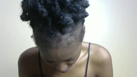 Snapshot of sexxy_bum23 chatting on February 11, 2:14 am sexxy bum online show from February 11, 2:14 am