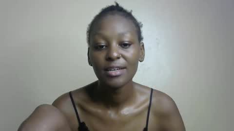 Snapshot of sexxy_bum23 chatting on February 13, 10:23 am sexxy bum online show from February 13, 10:23 am