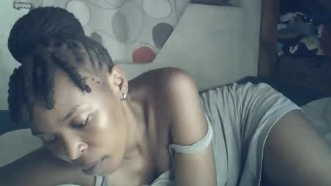 sexxy_curvy23 online show from February 18, 6:26 pm