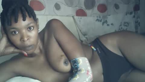 sexxy_curvy23 online show from March 8, 2:59 am