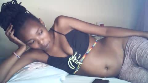 sexxy_curvy23 online show from May 13, 6:11 am