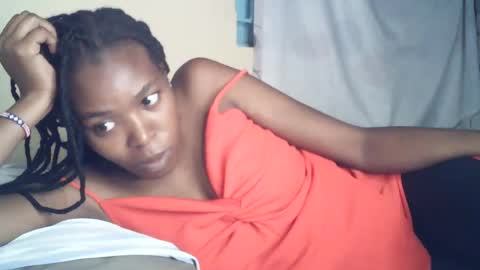 sexxy_curvy23 online show from July 5, 4:07 am