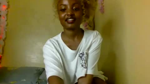 sexxy_daisyy online show from November 13, 5:01 pm