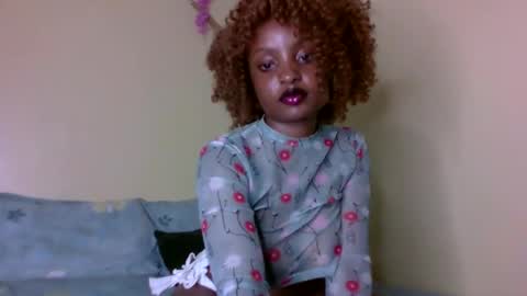 sexxy_daisyy online show from February 12, 5:08 pm