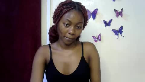 Snapshot of sexxy_divaa chatting on May 24, 6:46 pm vicky online show from May 24, 6:46 pm