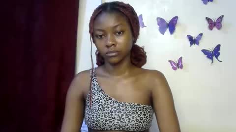 Snapshot of sexxy_divaa chatting on June 4, 3:12 am vicky online show from June 4, 3:12 am