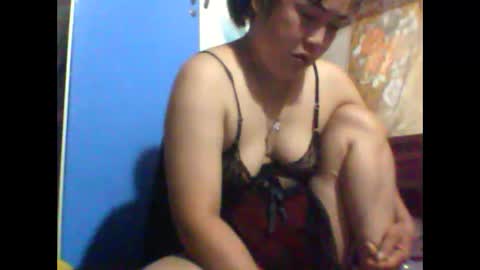 sexxy_love2k online show from September 16, 11:17 pm
