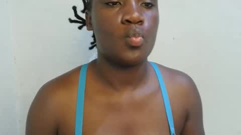 sexxy_maya1 online show from May 3, 8:04 pm
