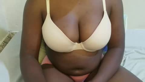 sexxy_maya1 online show from May 14, 9:54 pm