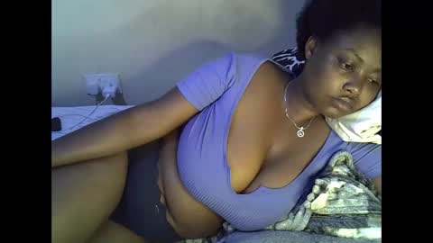 sexxy_mish online show from October 22, 11:59 pm