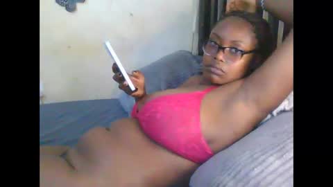 sexxy_mish online show from May 7, 6:19 am