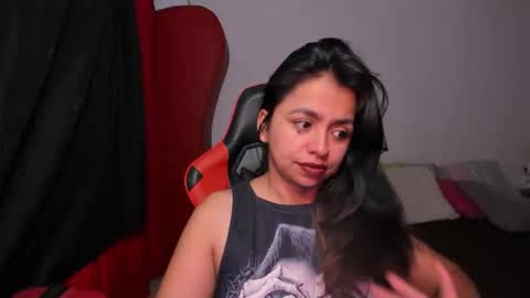 LINDA online show from March 18, 2:04 am