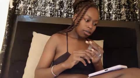 ivy online show from March 5, 5:25 am