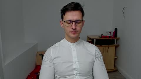 Snapshot of sexxymuscles4u chatting on January 13, 10:03 am Sexxymuscles4U online show from January 13, 10:03 am