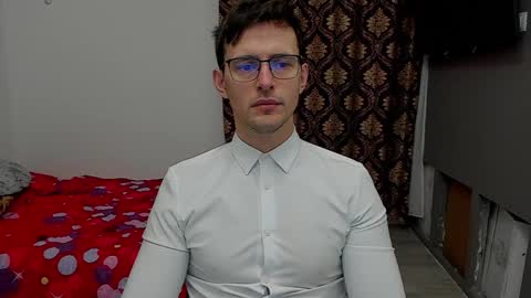 Snapshot of sexxymuscles4u chatting on January 23, 8:15 am Sexxymuscles4U online show from January 23, 8:15 am