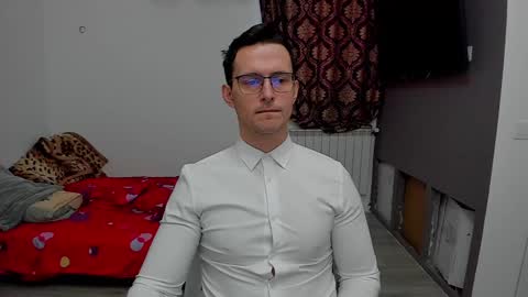 Snapshot of sexxymuscles4u chatting on January 27, 10:49 am Sexxymuscles4U online show from January 27, 10:49 am