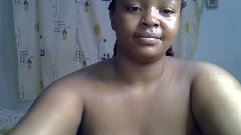 sexxywinie online show from April 3, 9:24 pm