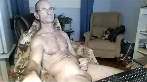 Snapshot of sexy0062 chatting on November 2, 5:10 am sexy0062 online show from November 2, 5:10 am