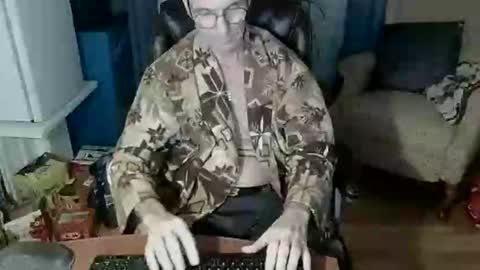 Snapshot of sexy0062 chatting on February 10, 4:05 am sexy0062 online show from February 10, 4:05 am