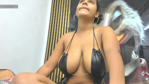 sexy78michell online show from April 11, 4:50 am