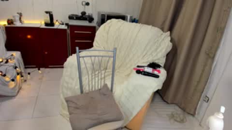 Snapshot of sexy__nimph chatting on February 10, 9:58 pm Alice online show from February 10, 9:58 pm