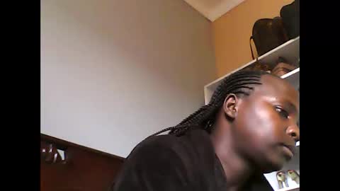 Snapshot of sexy_africangirl chatting on February 4, 8:46 am Sexy Africangirl online show from February 4, 8:46 am