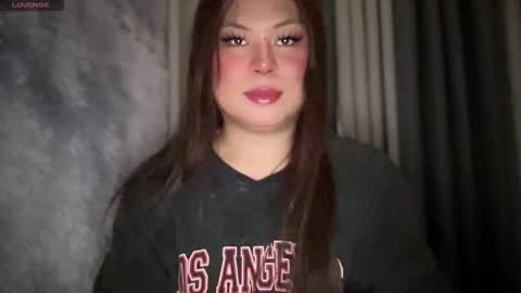 Snapshot of sexy_and_iknewit chatting on March 18, 5:43 am BREANNA online show from March 18, 5:43 am