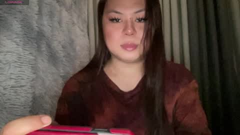 Snapshot of sexy_and_iknewit chatting on March 29, 5:18 am BREANNA online show from March 29, 5:18 am