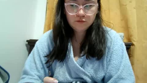Snapshot of sexy_angelin4 chatting on January 27, 3:26 am Angelina Spencer online show from January 27, 3:26 am