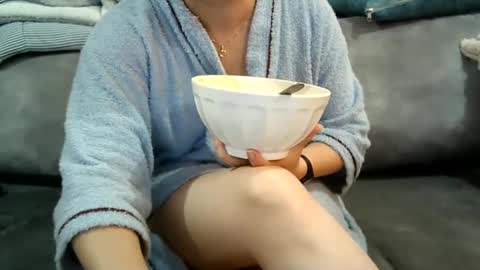 Snapshot of sexy_angelin4 chatting on January 27, 9:11 pm Angelina Spencer online show from January 27, 9:11 pm