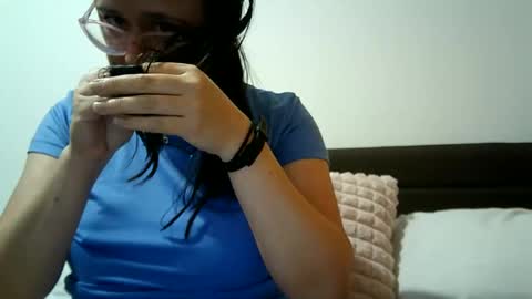 Snapshot of sexy_angelin4 chatting on February 13, 3:29 am Angelina Spencer online show from February 13, 3:29 am