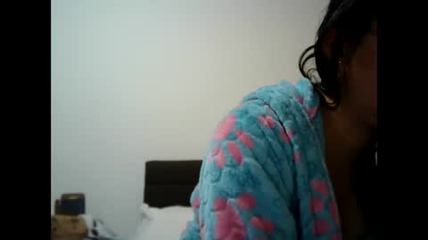 Snapshot of sexy_angelin4 chatting on February 17, 3:36 am Angelina Spencer online show from February 17, 3:36 am