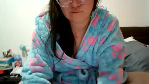 Snapshot of sexy_angelin4 chatting on March 7, 4:57 am Angelina Spencer online show from March 7, 4:57 am