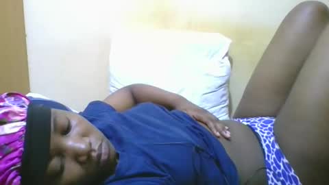 Snapshot of sexy_ariana90 chatting on October 6, 7:06 am Reshia online show from October 6, 7:06 am