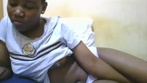 Snapshot of sexy_ariana90 chatting on October 10, 11:31 am Reshia online show from October 10, 11:31 am