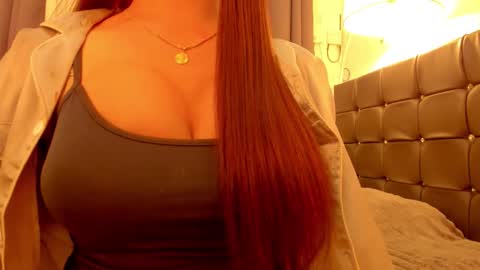 Snapshot of sexy_asian_sandy chatting on March 17, 8:39 am sandy online show from March 17, 8:39 am