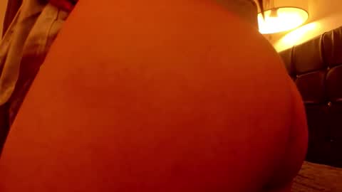 Snapshot of sexy_asian_sandy chatting on March 19, 7:34 am sandy online show from March 19, 7:34 am