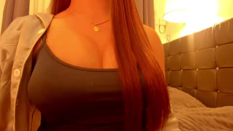 Snapshot of sexy_asian_sandy chatting on March 25, 9:37 am sandy online show from March 25, 9:37 am